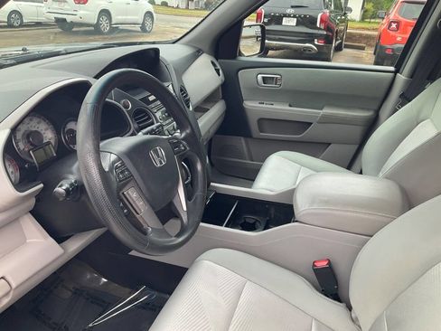 Used 2015 Honda Pilot LX image 11