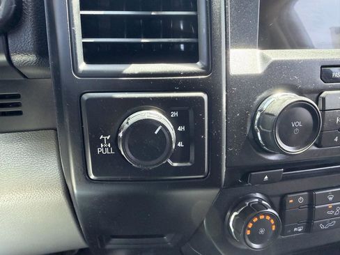 Used 2018 Ford F150 XL w/ Equipment Group 101A Mid AWD/4WD image 12