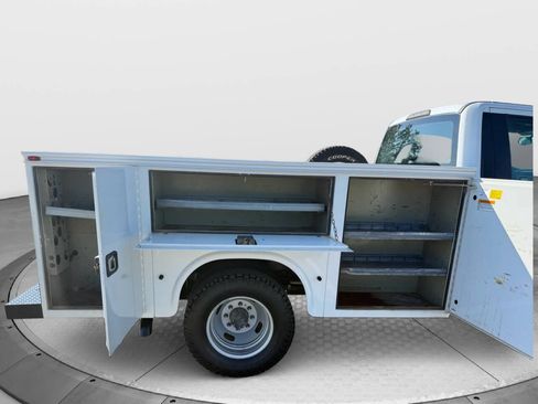 Used 2017 Ford F350 XL w/ Power Equipment Group RWD image 13