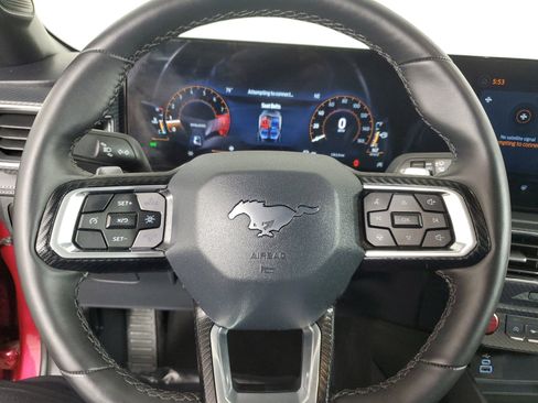 Used 2025 Ford Mustang GT Premium image 29