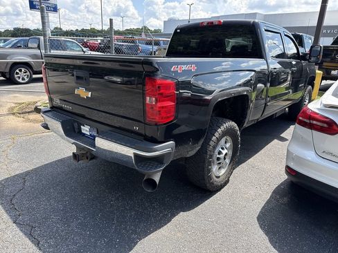 Used 2016 Chevrolet Silverado 2500 LT w/ LT Convenience Package AWD/4WD image 18