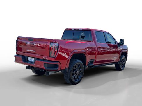 Used 2025 GMC Sierra 2500 AT4 w/ AT4 Premium Plus Package AWD/4WD image 5