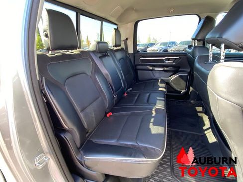 Used 2022 RAM 1500 Laramie AWD/4WD image 19