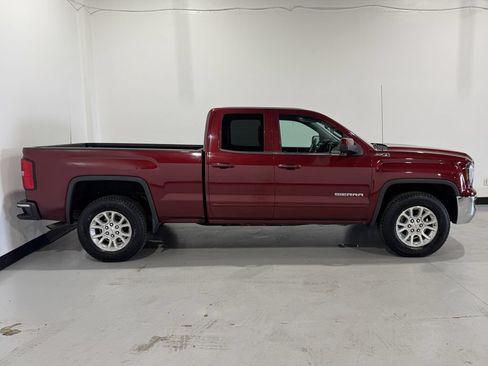 Used 2017 GMC Sierra 1500 SLE w/ Suspension Package, Off-Road AWD/4WD image 20