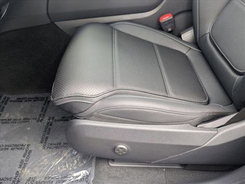 New 2026 Mercedes-Benz GLC 300 image 4