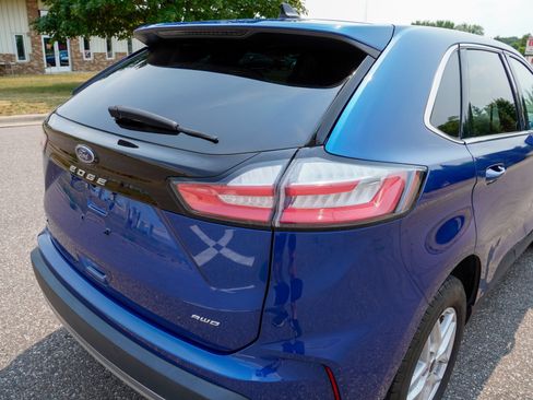 Used 2023 Ford Edge SEL AWD/4WD image 31
