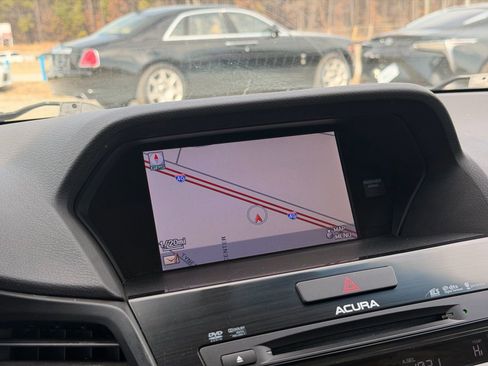 Used 2013 Acura ILX w/ Technology Package image 31