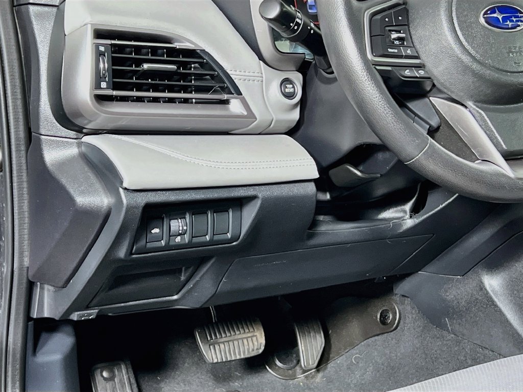 Used 2022 Subaru Legacy Limited AWD/4WD image 12