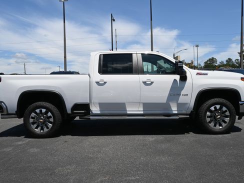 Used 2026 Chevrolet Silverado 2500 LT w/ Safety Package AWD/4WD image 49