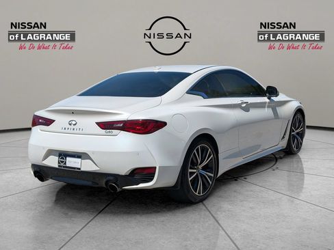 Used 2022 INFINITI Q60 3.0t Luxe w/ Essential Package RWD image 5