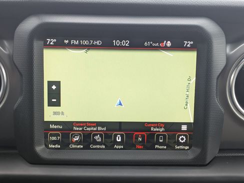 Used 2022 Jeep Wrangler Unlimited Rubicon w/ Xtreme Recon 35" Tire Package image 13