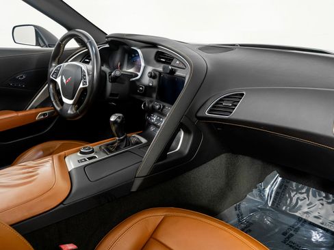 Used 2015 Chevrolet Corvette Stingray Coupe w/ 2LT Preferred Equipment Group image 44