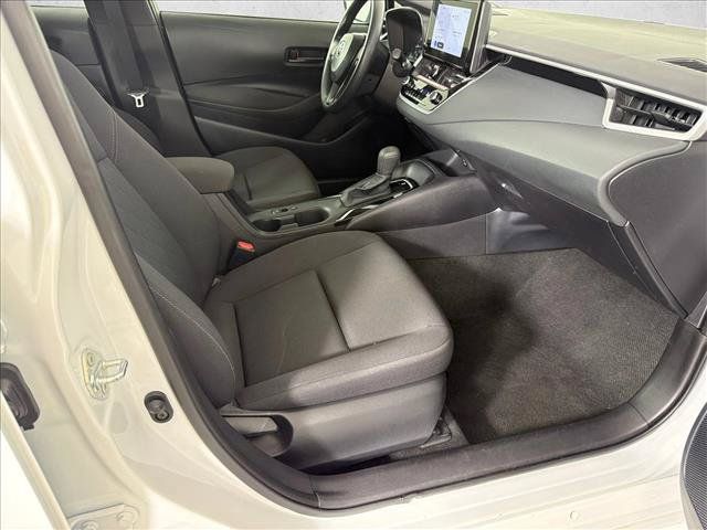 Used 2025 Toyota Corolla LE w/ Convenience Package FWD image 13