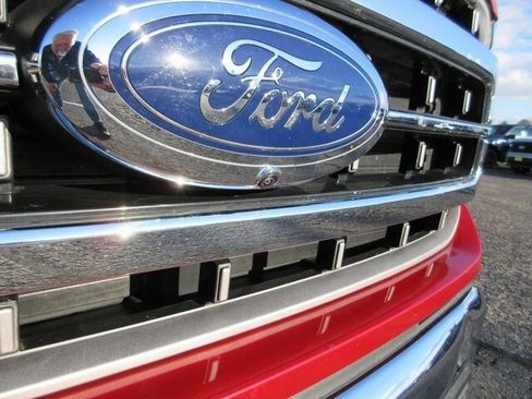 Used 2021 Ford F150 Lariat w/ Equipment Group 502A High image 42