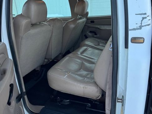 Used 2005 Chevrolet Silverado 2500 HEAVY DUTY image 14