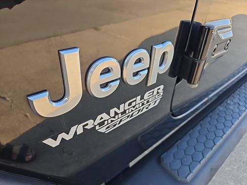 Used 2021 Jeep Wrangler Unlimited Sport AWD/4WD image 18