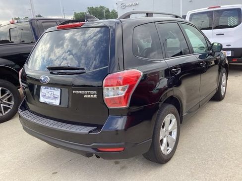 Used 2016 Subaru Forester 2.5i Premium w/ Popular Package #2 AWD/4WD image 10