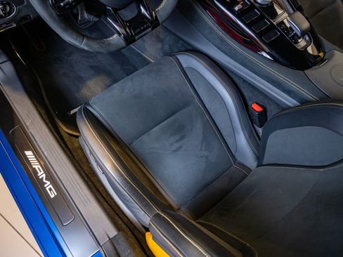 Used 2020 Mercedes-Benz AMG GT R image 12