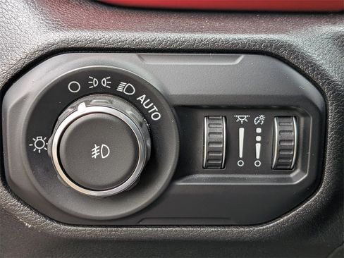 Used 2021 Jeep Wrangler Unlimited Rubicon w/ Steel Bumper Group image 23