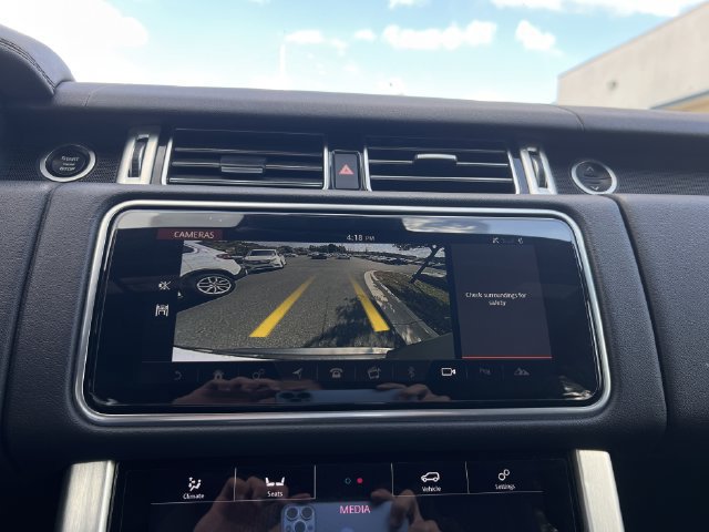 Used 2021 Land Rover Range Rover AWD/4WD image 21