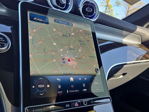 New 2026 Mercedes-Benz GLC 300 4MATIC image 13