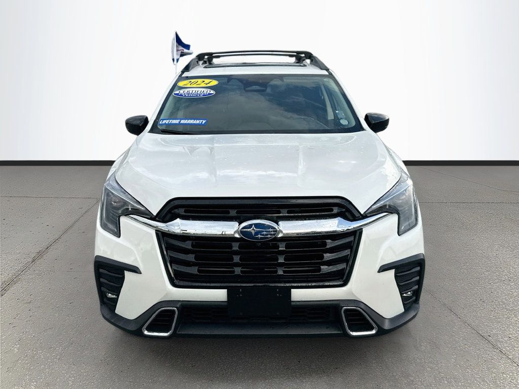 Used 2024 Subaru Ascent Touring w/ Popular Package #2 AWD/4WD image 2