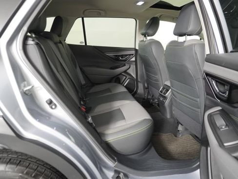 Certified 2024 Subaru Outback Onyx Edition XT AWD/4WD image 39