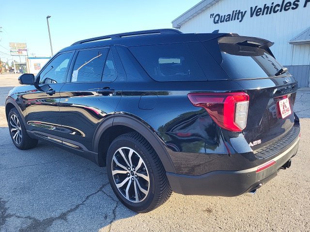 Used 2023 Ford Explorer ST-Line w/ Class IV Trailer Tow Package AWD/4WD image 5