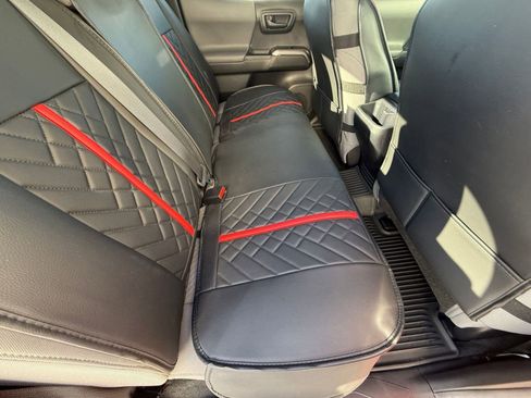 Certified 2023 Toyota Tacoma SR5 image 32