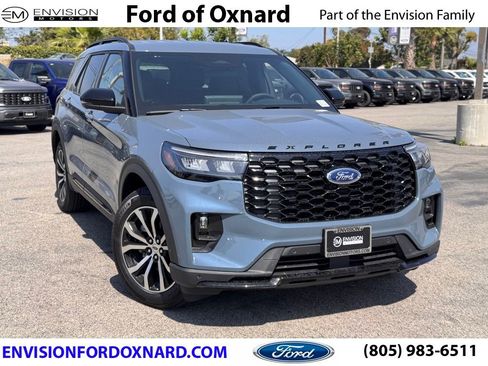 New 2026 Ford Explorer ST-Line image 1