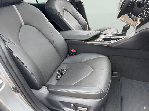 Used 2024 Toyota Camry XSE w/ Navigation Package FWD image 20