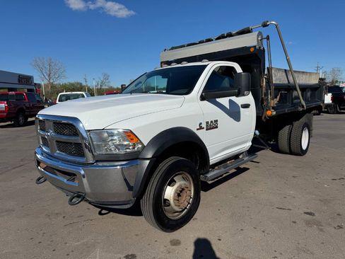 Used 2018 RAM 5500 Tradesman w/ Power & Remote Entry Group AWD/4WD image 2