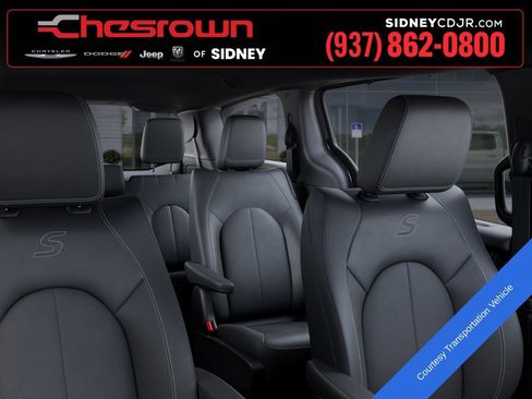 New 2026 Chrysler Pacifica Select w/ S Appearance Package image 26