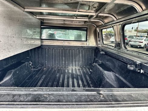 Used 2017 Toyota Tacoma SR image 26