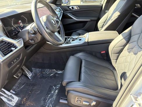 Used 2024 BMW X5 xDrive40i w/ M Sport Package AWD/4WD image 18