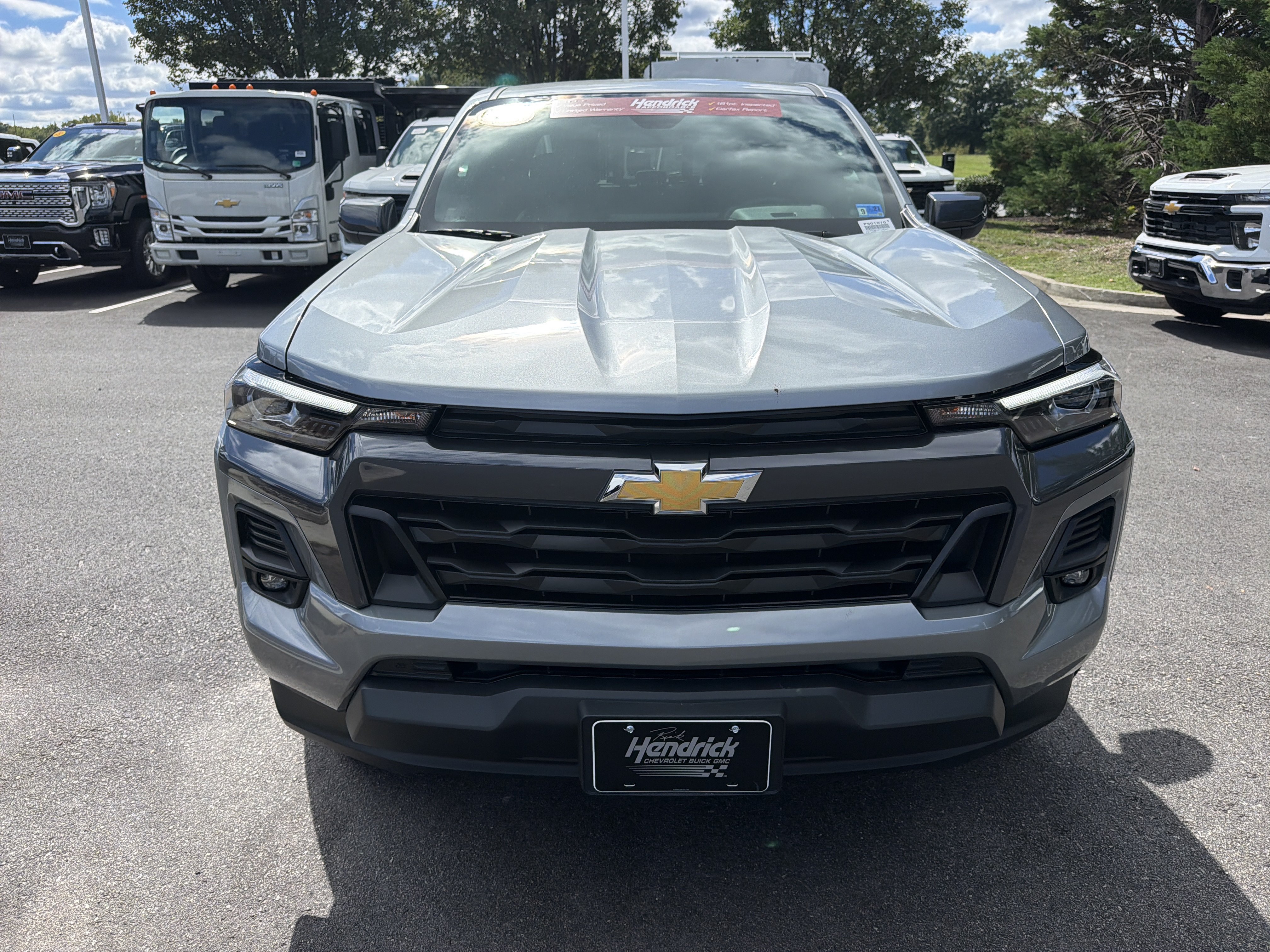 Used 2023 Chevrolet Colorado LT w/ LT Convenience Package III AWD/4WD image 3