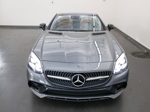 Used 2019 Mercedes-Benz SLC 43 AMG image 10