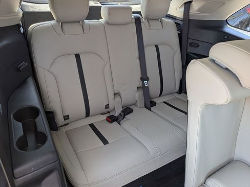 Certified 2024 MAZDA CX-90 Plug-In Hybrid w/ Preferred AWD/4WD image 22