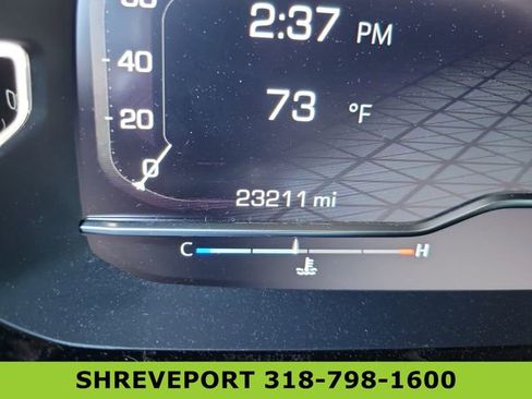 Used 2024 GMC Yukon Denali RWD image 25