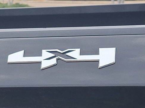 Used 2021 GMC Sierra 1500 SLT w/ SLT Premium Package image 19