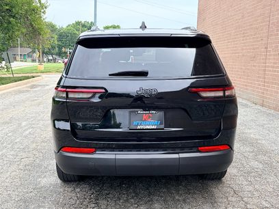 Used 2023 Jeep Grand Cherokee L Laredo