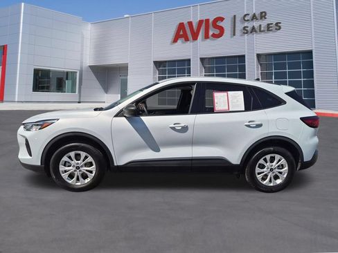 Used 2025 Ford Escape Active AWD/4WD image 10
