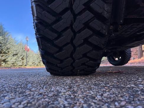 Used 2018 Jeep Wrangler Unlimited Sahara image 50