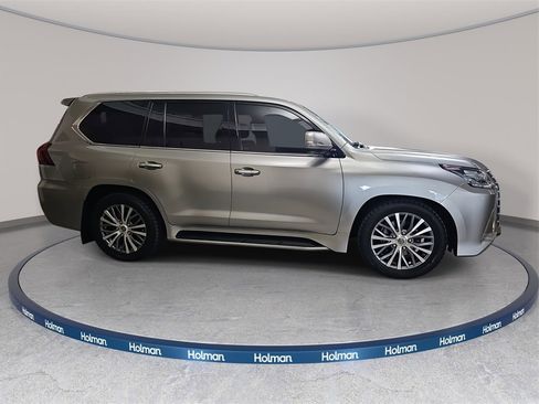 Used 2018 Lexus LX 570 4WD image 5