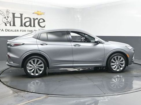 Used 2025 Buick Envista Avenir FWD image 37