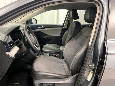 Used 2022 Volkswagen Taos SE image 10