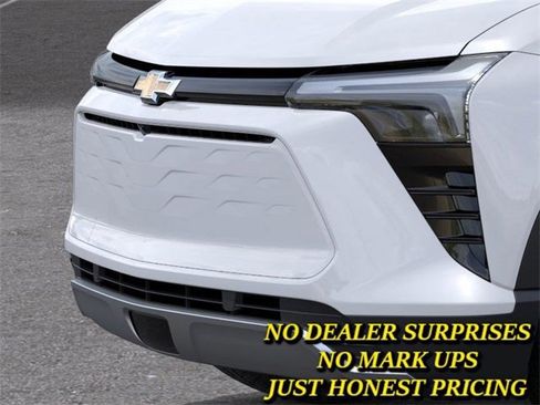 New 2026 Chevrolet Blazer EV LT image 13