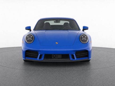 Certified 2025 Porsche 911 Carrera S RWD image 5