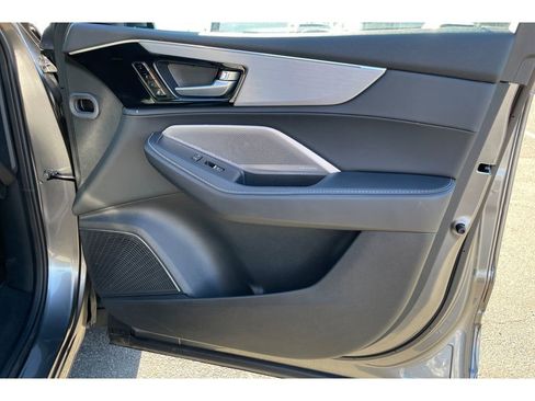 Certified 2025 Acura MDX SH-AWD w/ Technology Package image 21