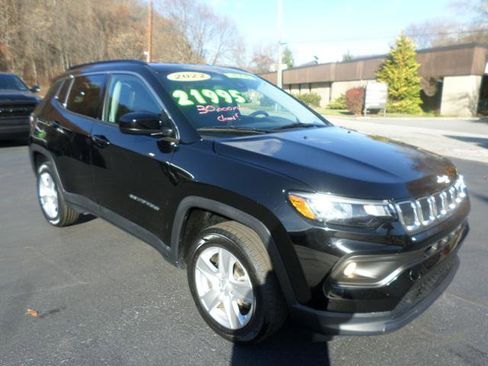 Used 2022 Jeep Compass Latitude w/ Convenience Group image 1